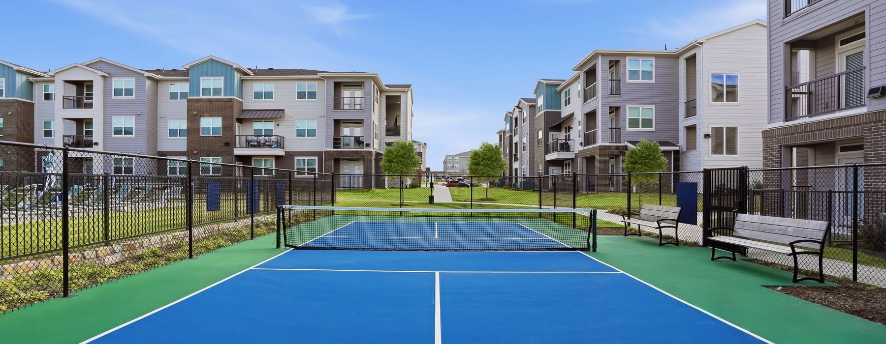 Fate, TX apartment with pickleball court
